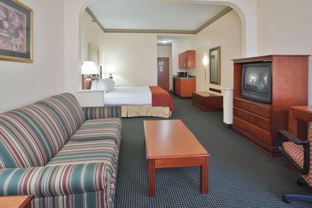 Holiday Inn Express - Plymouth By Ihg Kültér fotó