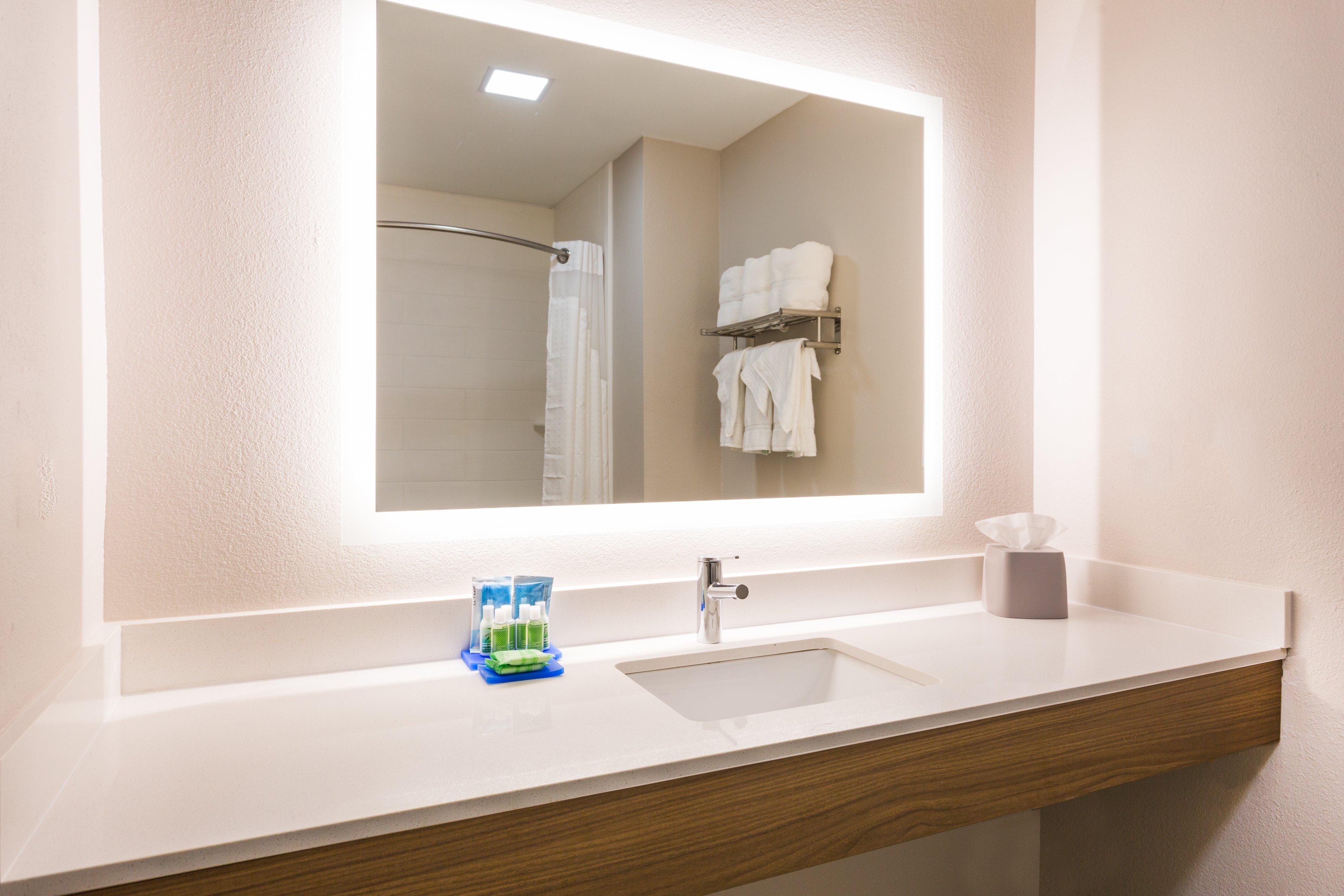Holiday Inn Express - Plymouth By Ihg Kültér fotó